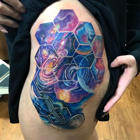 universum tattoo|cool space tattoos.